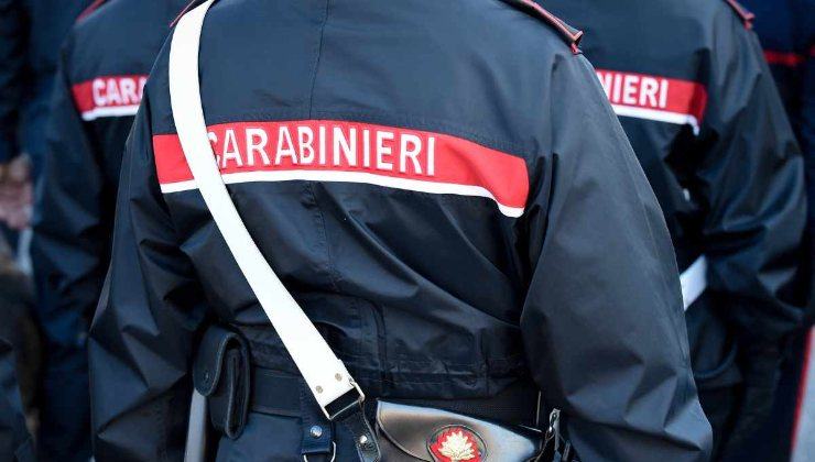 carabinieri in servizio