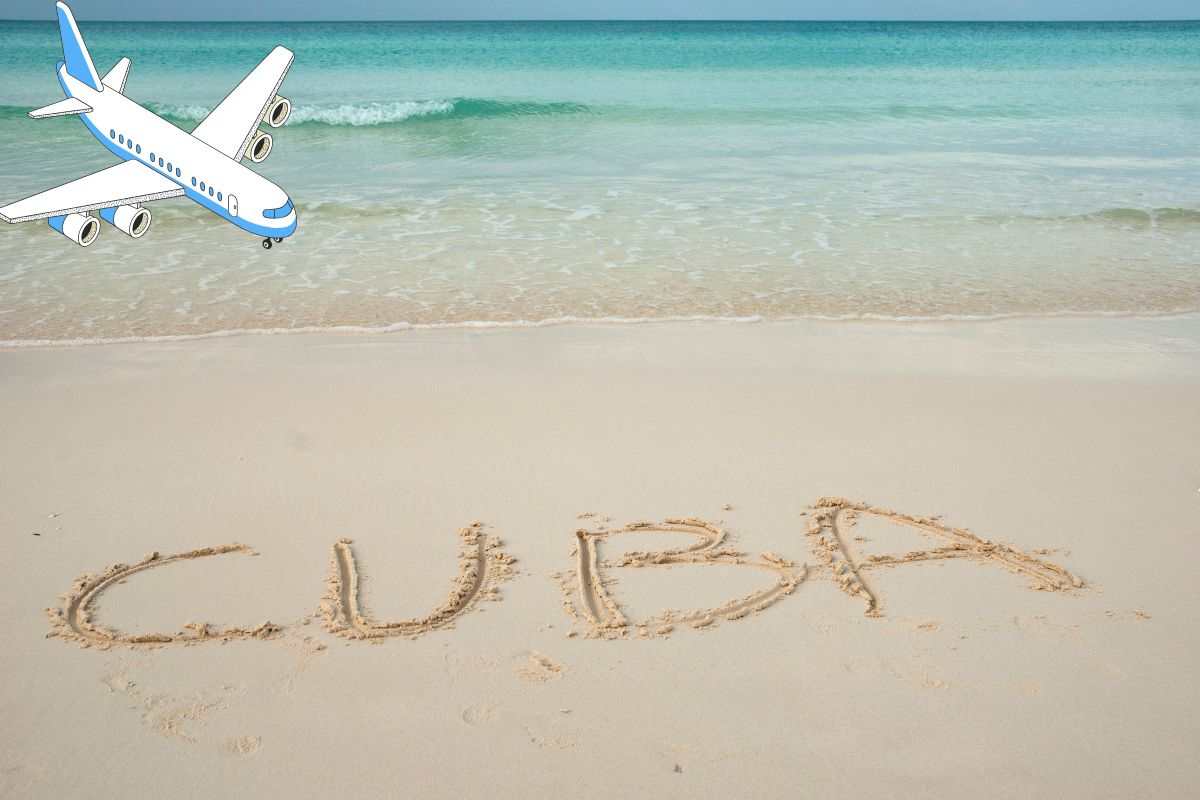 disegno di aereo che atterra su una spiaggia cubana